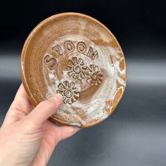 Vintage Art Pottery Spoon Rest Flower Power Daisy Stoneware Brown Drip Glaze - Picture 5 of 8